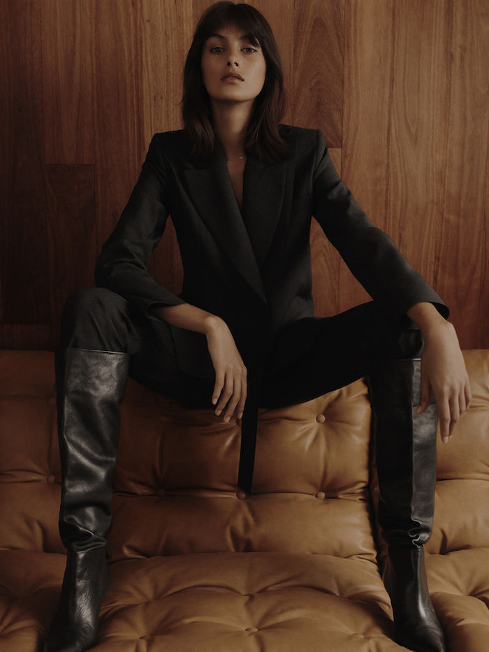 Isabella Schimid – Viktoria & Woods