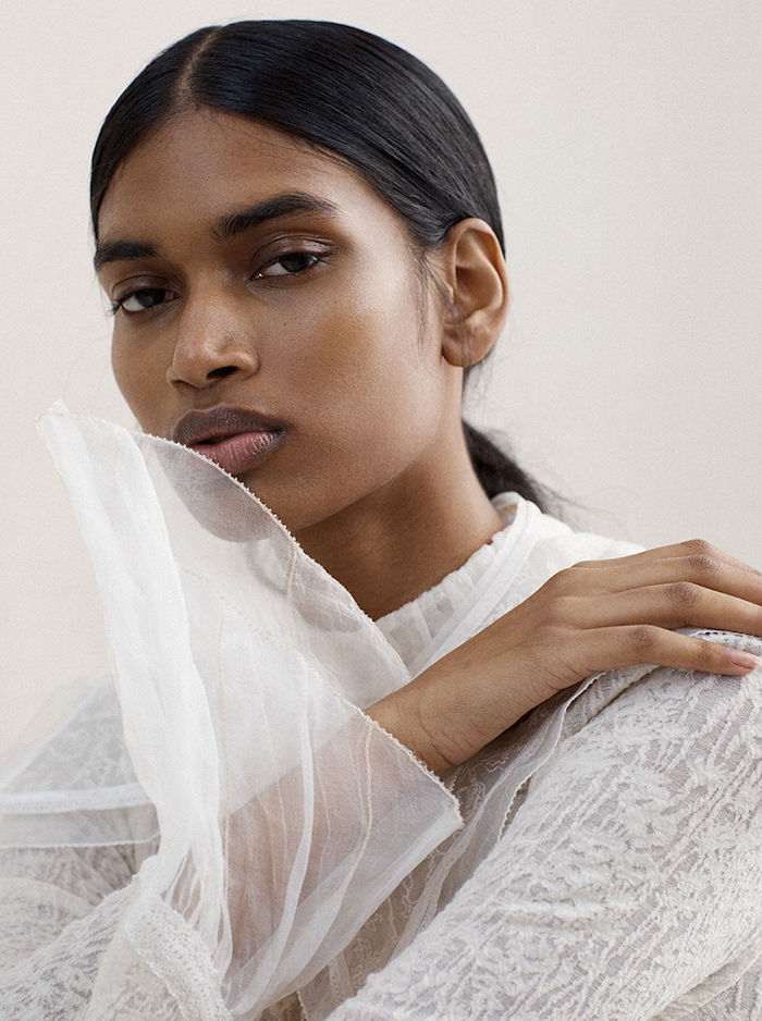 Amie Milne – RUSSH / TELL ME WHAT YOU SEE