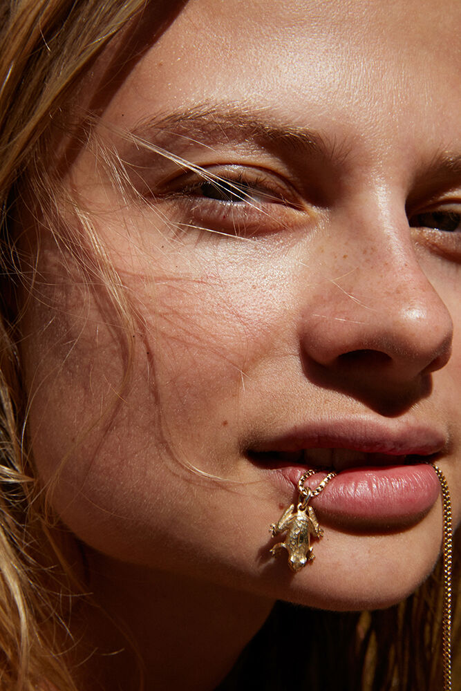 Sylve Colless – LAUREN TURNER