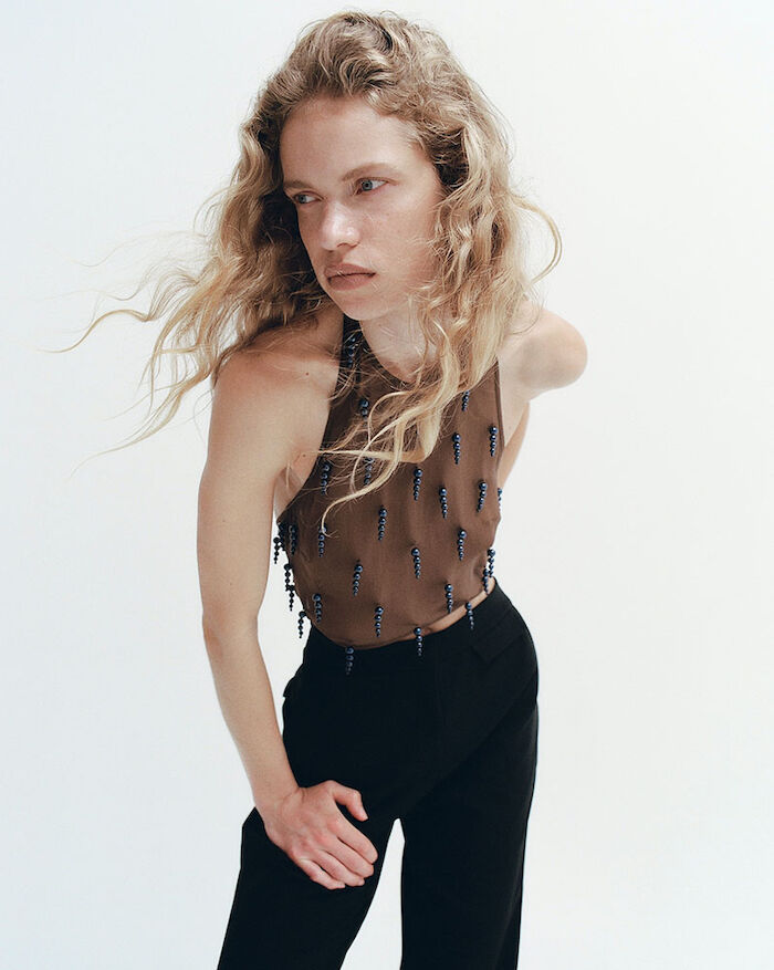 NISHA VAN BERKEL – SABINE