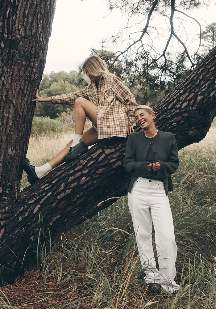 Dan Roberts – MAGGIE MARILYN "FEELS LIKE HOME"