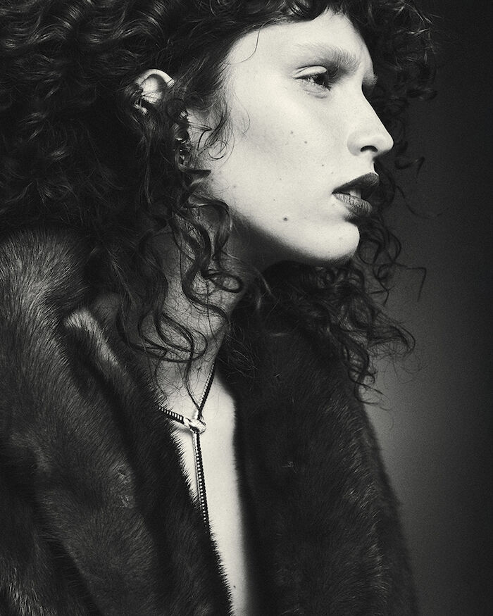 Dan Roberts – + MADISON VOLOSHIN/ MARTINA